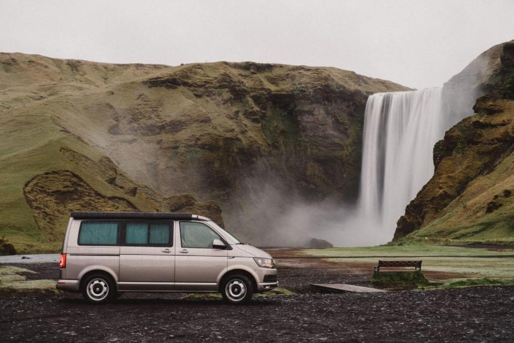 Rent Campervans Кефлавик Экстерьер фото